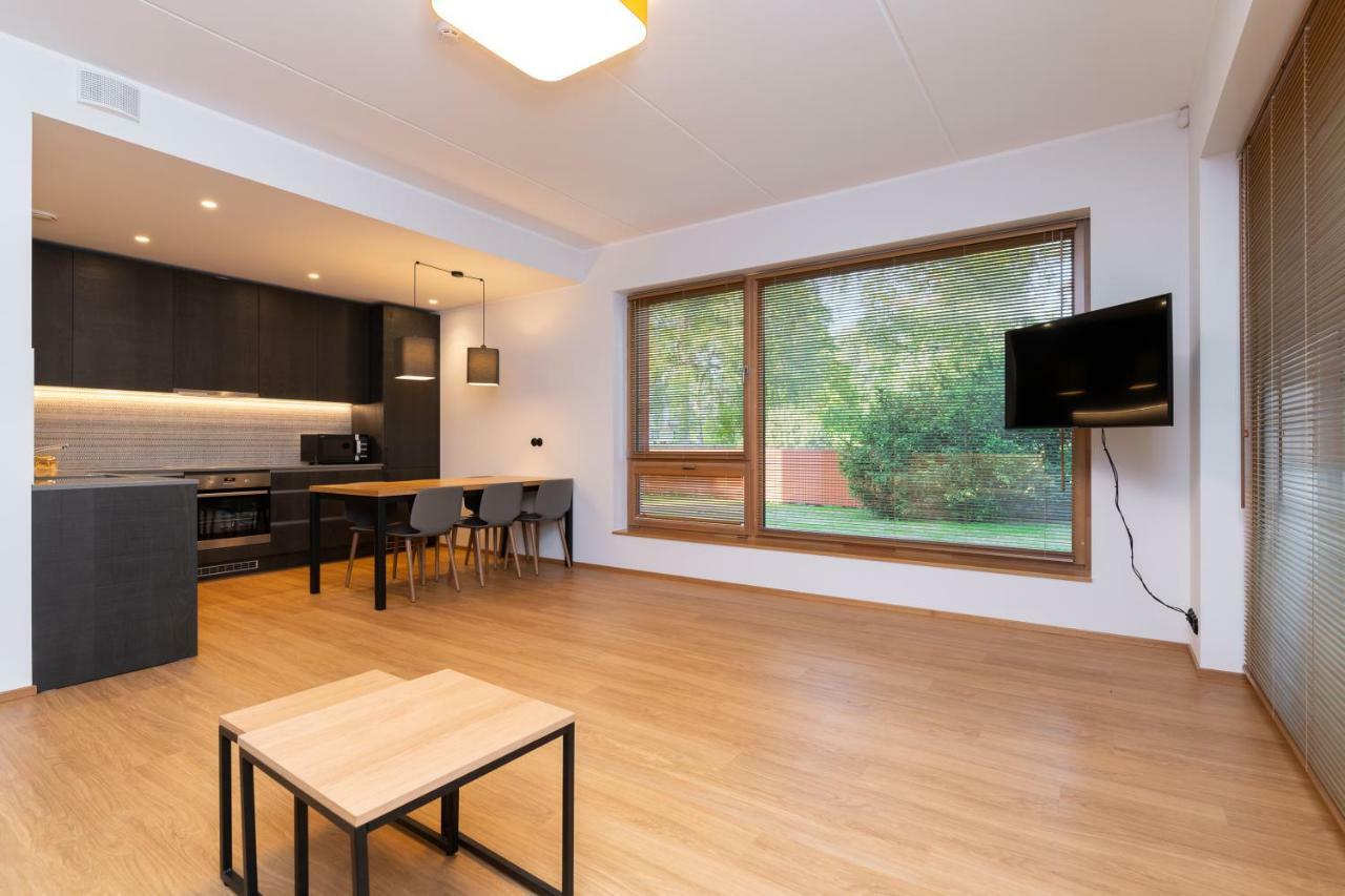 טאלין Self-Check-In 2 Bedroom Apartment With A Terrace And Free Parking מראה חיצוני תמונה