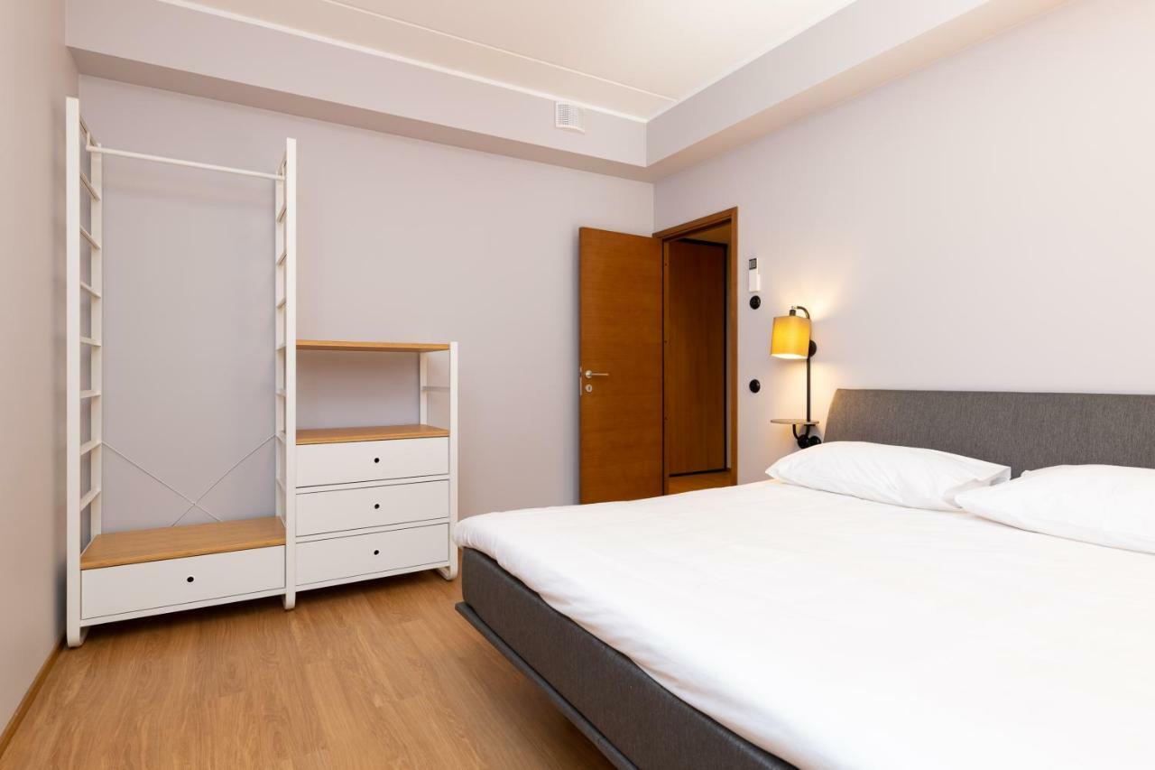 טאלין Self-Check-In 2 Bedroom Apartment With A Terrace And Free Parking מראה חיצוני תמונה