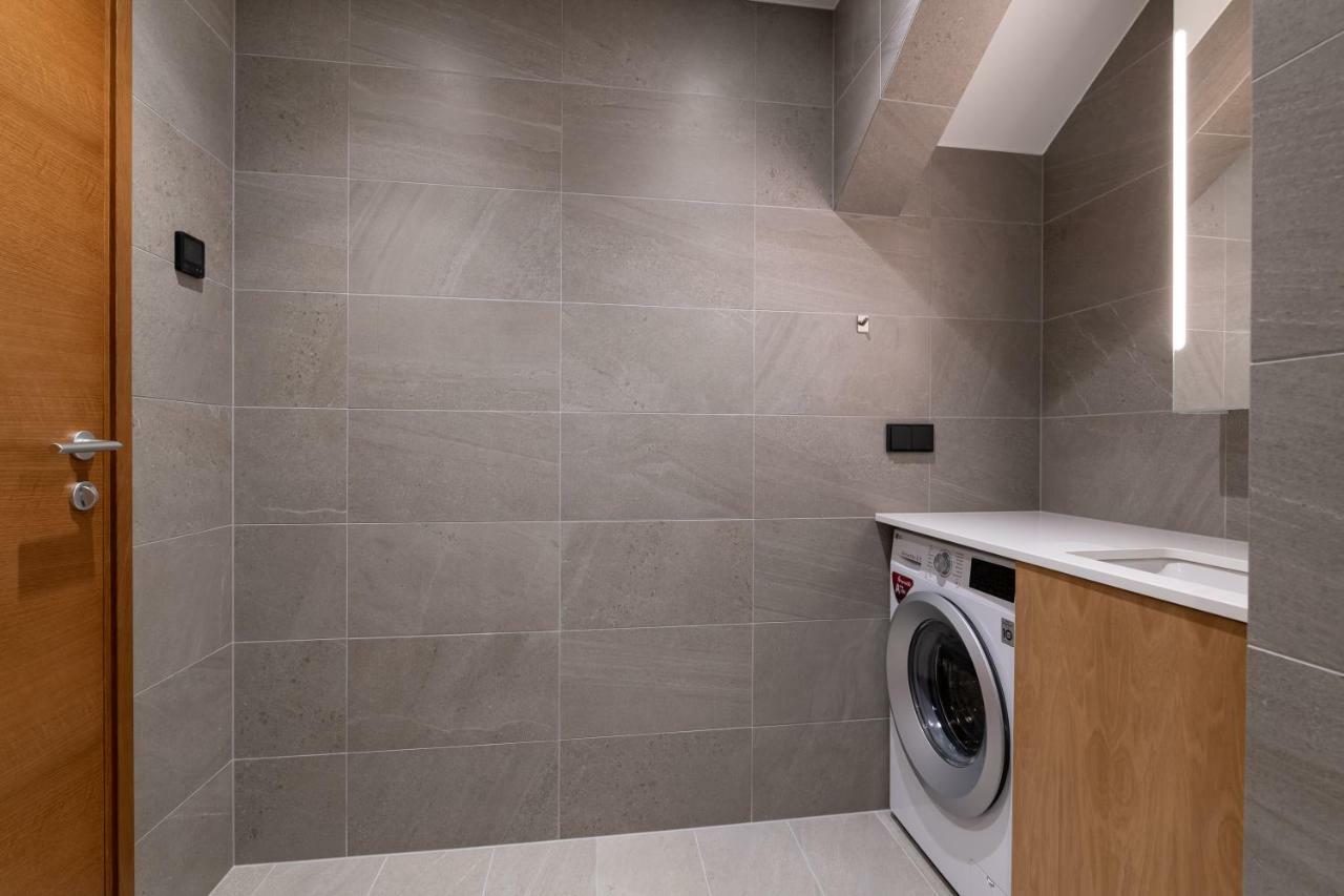 טאלין Self-Check-In 2 Bedroom Apartment With A Terrace And Free Parking מראה חיצוני תמונה